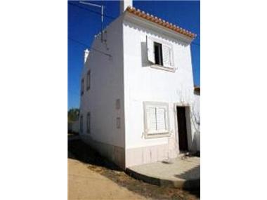 Villa / Townhouse for sale in Paderne (Faro)