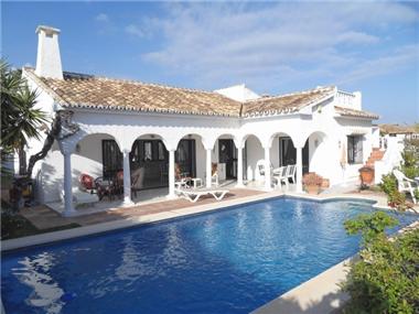 Villa for sale in La Cala de Mijas (Andalucia)