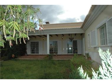 House for sale in Lagoa (Faro)