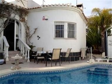 Villa / Detached for sale in Orihuela Costa (Valencia)