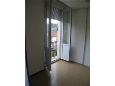 Hotel for sale in Loures-Barousse (Midi-Pyrenees)