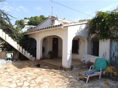 Plot for sale in Moraira (Valencia)