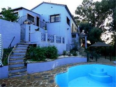 Villa for sale in San Pedro de Alcantara (Andalucia)
