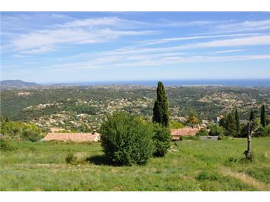 Land for sale in Vence (Provence-Alpes-Cote d'Azur)