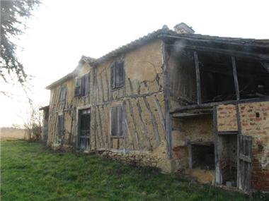Barn_conversion for sale in Lagraulas (Midi-Pyrenees)