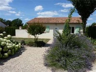 Golf Property for sale in Menigoute (Poitou-Charentes)
