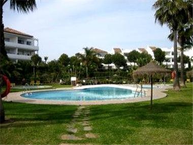 Apartment for sale in Miraflores (Andalucia)