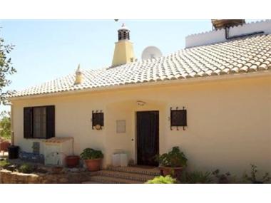 Villa for sale in Sao Bras de Alportel (Faro)