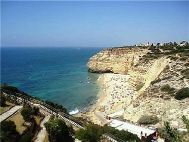 Apartment       for sale in Carvoeiro (Faro)