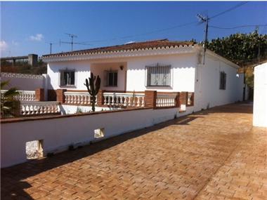 Villa for sale in Alhaurin de la Torre (Andalucia)
