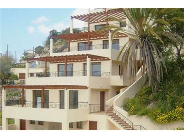 Flat/apartment for sale in Armou (Paphos)