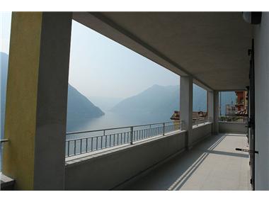 Flat/apartment for sale in Colonno (Regione Lombardia)