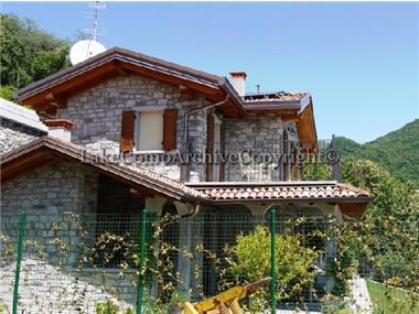 Terraced House for sale in Plesio (Regione Lombardia)