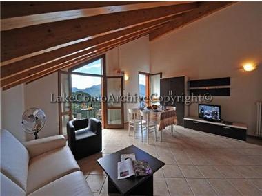 Apartment for sale in Varenna (Regione Lombardia)