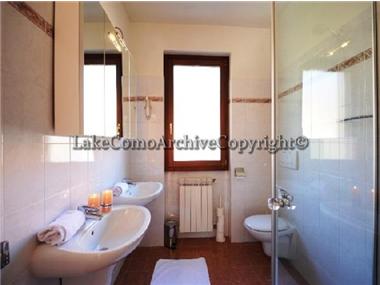 Villa for sale in Porlezza (Regione Lombardia)