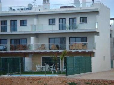 Apartment for sale in Meia Praia (Faro)
