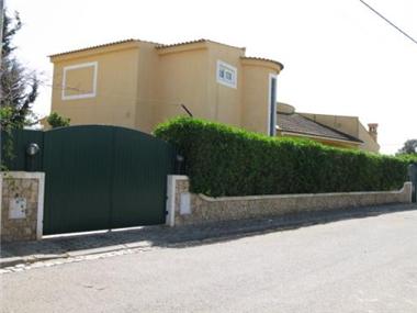 Villa / Townhouse for sale in Monte Canelas (Faro)
