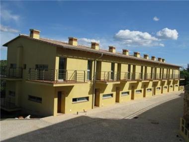 Villa / Townhouse for sale in Alcantarilha (Faro)
