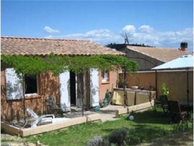 Villa for sale in Mirabeau (Provence-Alpes-Cote d'Azur)