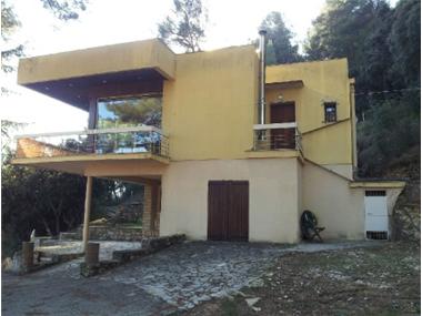 House for sale in Meyrargues (Provence-Alpes-Cote d'Azur)