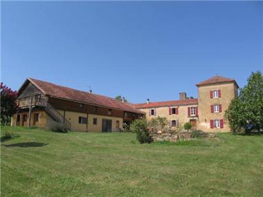 Barn_conversion for sale in Sainte-Dode (Midi-Pyrenees)