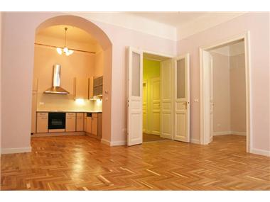 Flat/apartment for sale in Budapest (Budapest fovaros)