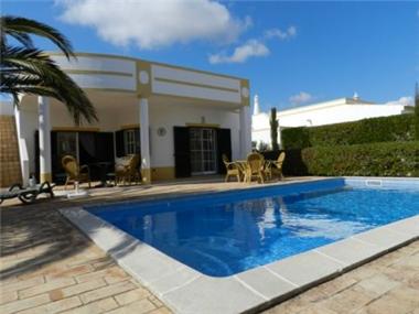 Villa for sale in Burgau (Faro)