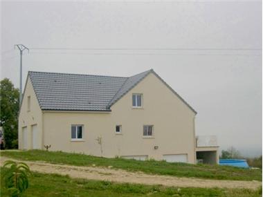 New House for sale in Saint-Amand-Montrond (Region Centre)