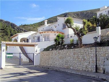 Villa / Detached for sale in Benitachell (Valencia)