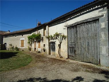 Other for sale in Ruffec (Poitou-Charentes)