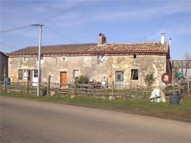 Other for sale in Ruffec (Poitou-Charentes)