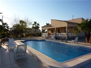 Country House for sale in Catral (Valencia)