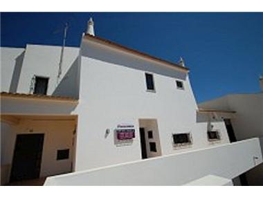 Apartment       for sale in Olhos de Agua (Faro)