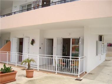 Apartment       for sale in Yeroskipos (Paphos)