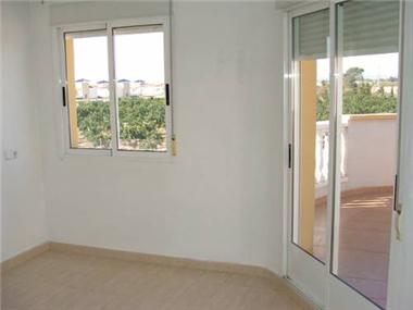 Villa for sale in Guardamar (Valencia)