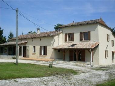 Apartment for sale in Duras (Aquitaine)