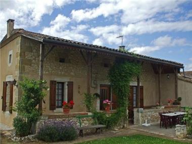 Farmhouse for sale in Miramont-de-Guyenne (Aquitaine)