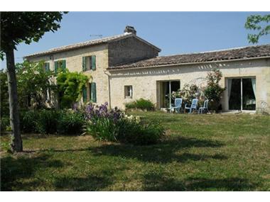 House for sale in Branne (Aquitaine)