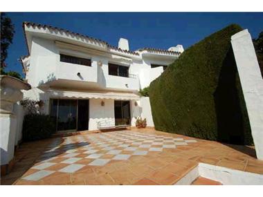 Townhouse for sale in Marbella (Andalucia)