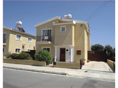 House/villa for sale in Khlorakas (Paphos)