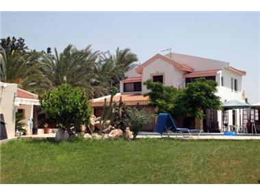 House/villa for sale in Koloni (Paphos)