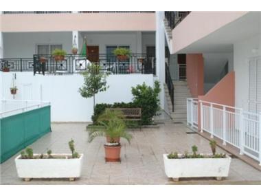Apartment/flat for sale in Yeroskipos (Paphos)
