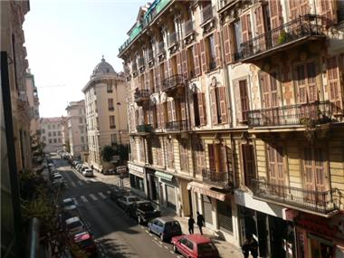 Apartment       for sale in Nice (Provence-Alpes-Cote d'Azur)