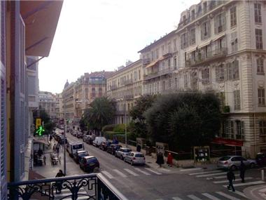 Apartment       for sale in Nice (Provence-Alpes-Cote d'Azur)