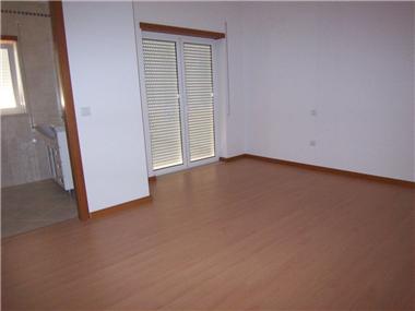 House/villa for sale in Nazare (Leiria)