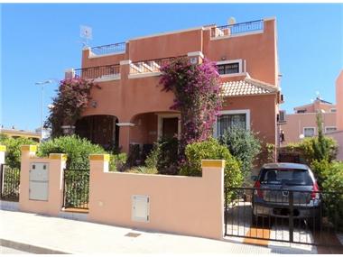 Townhouse for sale in Los Montesinos (Valencia)