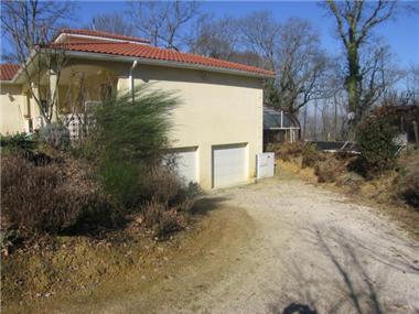 Villa for sale in Barbazan-Debat (Midi-Pyrenees)