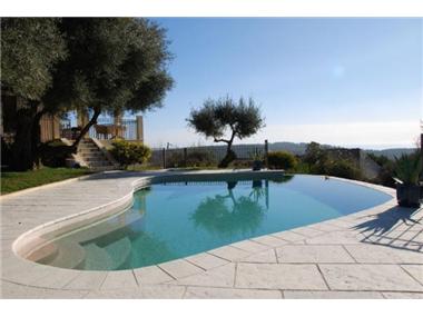 Villa for sale in Tourrettes-sur-Loup (Provence-Alpes-Cote d'Azur)