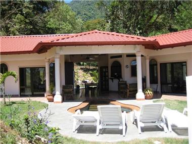 House/Villa for sale in Ojochal (Puntarenas)