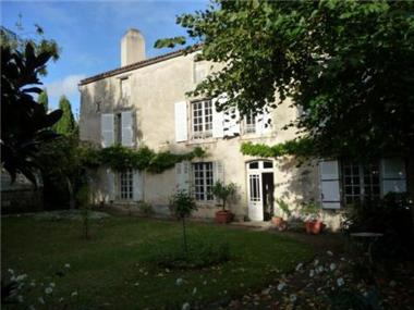 House for sale in Thouars (Poitou-Charentes)